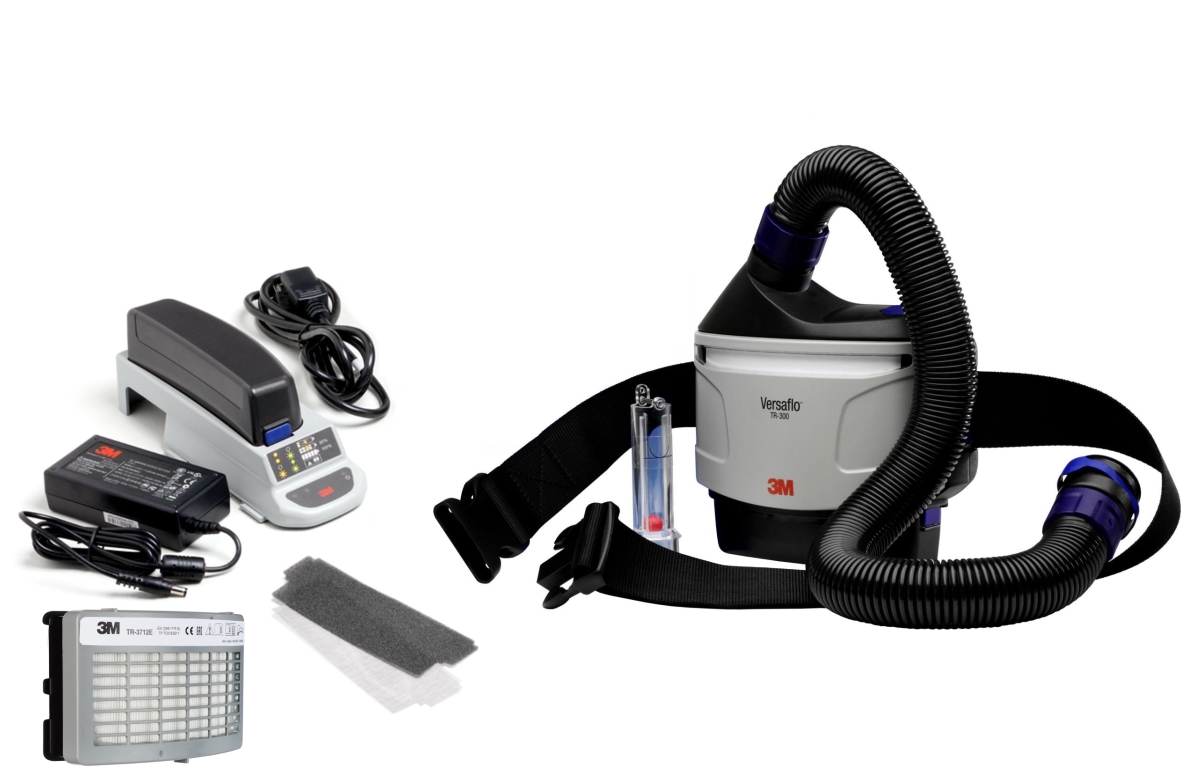 3M TR-315E+ Versaflo starter pack with TR-302+ blower unit (blower, filter cover), 1x TR-3712E P-filter, 10x TR-3600 pre-filters, standard belt, 8-hour lithium-ion battery, charger, BT30 adjustable-length air hose, air flow indicator