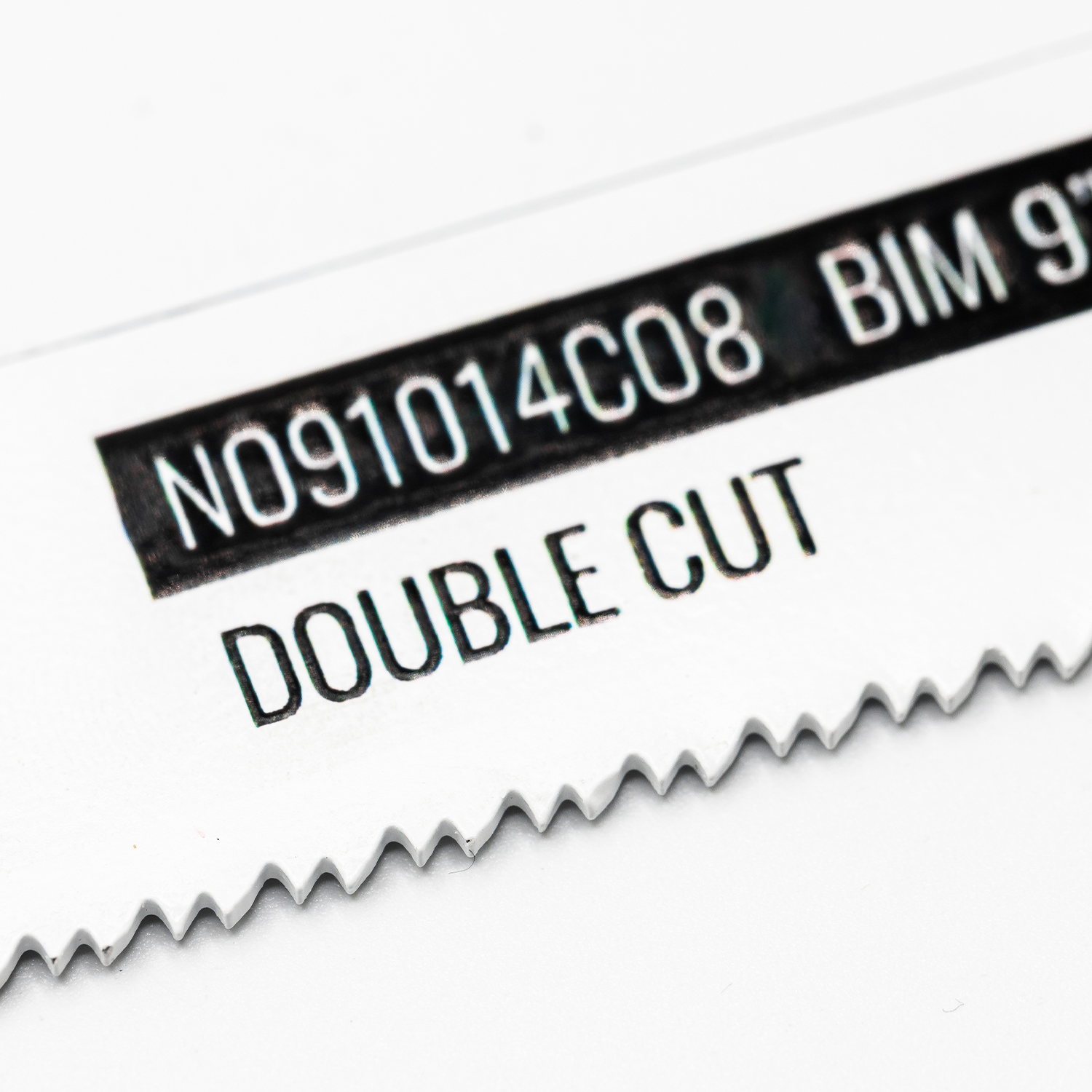Double cut reciprocating saw blade for wood/metal 225mm