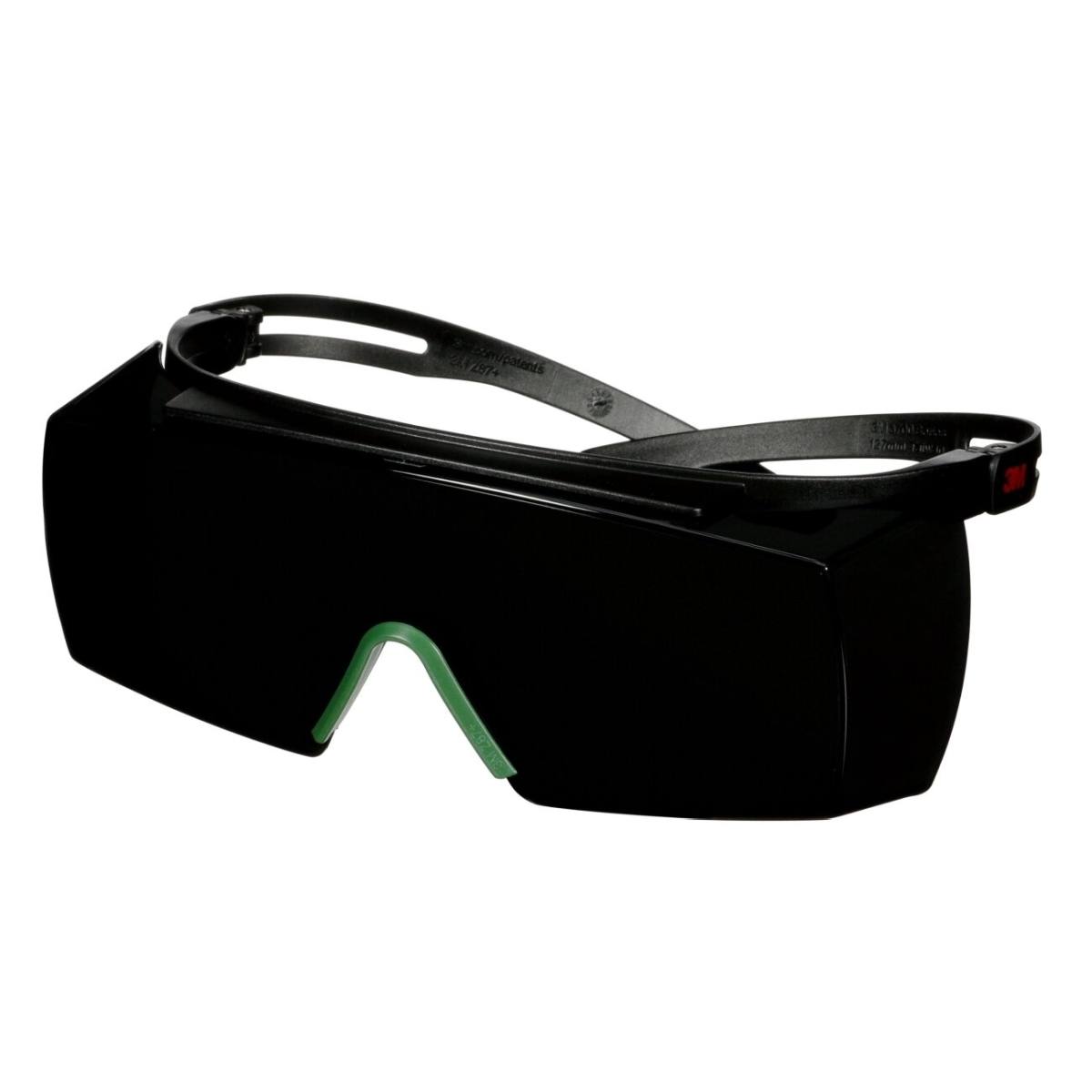 3M SecureFit 3700 silmälasien päälle, mustat holkit, naarmuuntumisenestopinnoite, harmaa linssi IR 5.0, SF3750AS-BLK, SF3750AS-BLK