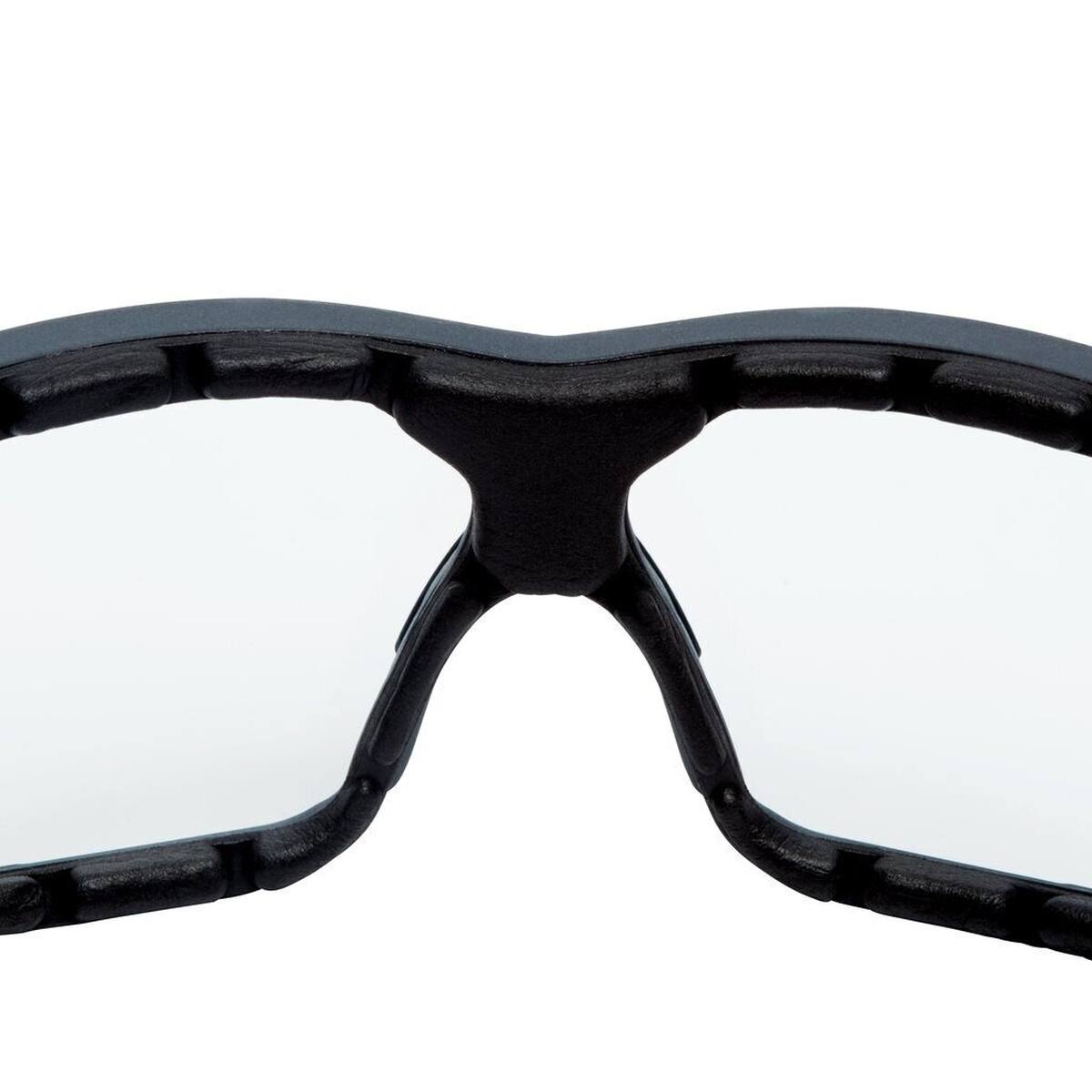 3M SecureFit 600 safety spectacles, grey temples, foam frame, Scotchgard anti-fog/anti-scratch coating (K&amp;N), clear lens, SF601SGAF/FI-EU