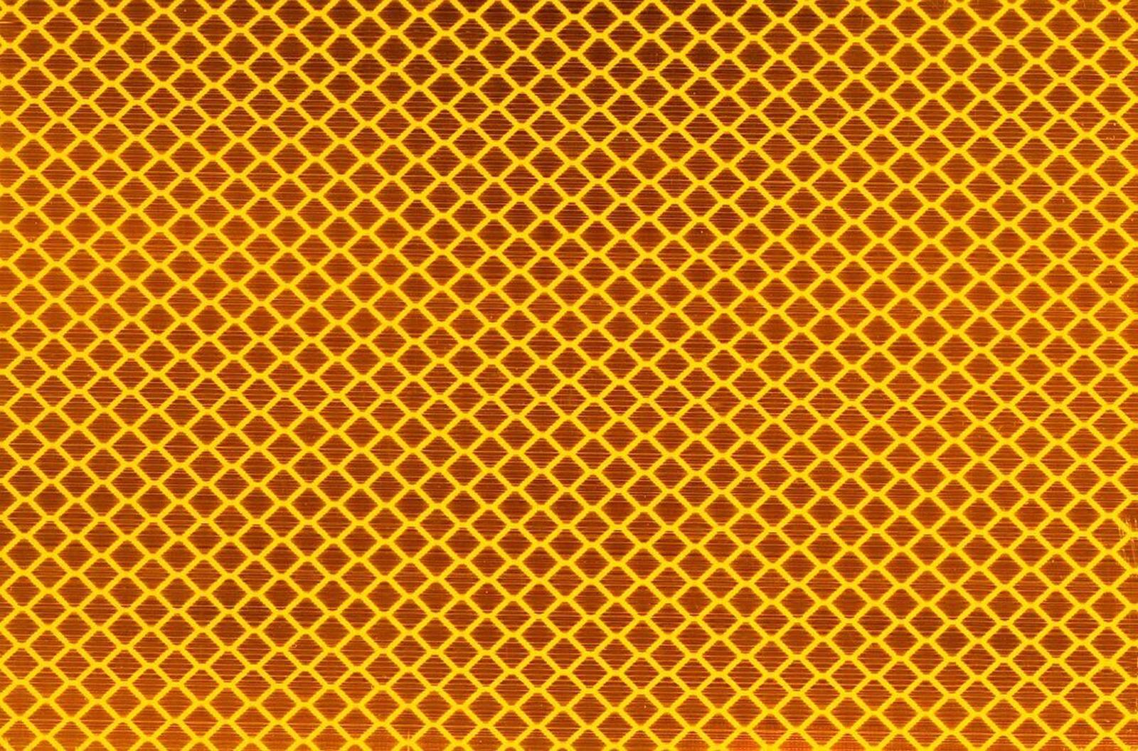 3M Diamond Grade DGÂ³ Reflective film 4091, yellow, 762 mm x 45.7 m